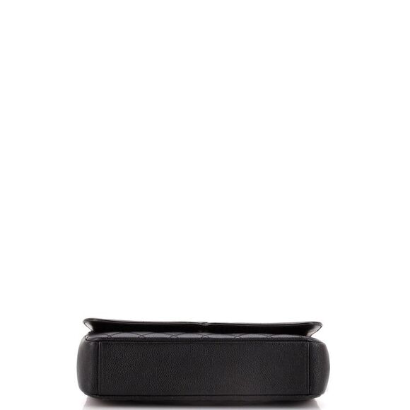 Chanel Filigree Flap Bag Quilted Caviar Medium Black - Picture 4 of 6